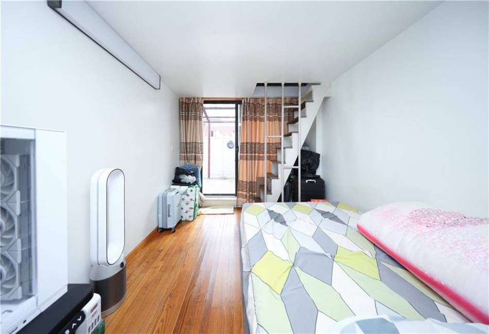 462 52nd Street, Brooklyn, New York 11220, 1 Bedroom Bedrooms, ,1 BathroomBathrooms,Residential,For Sale,52nd,492847