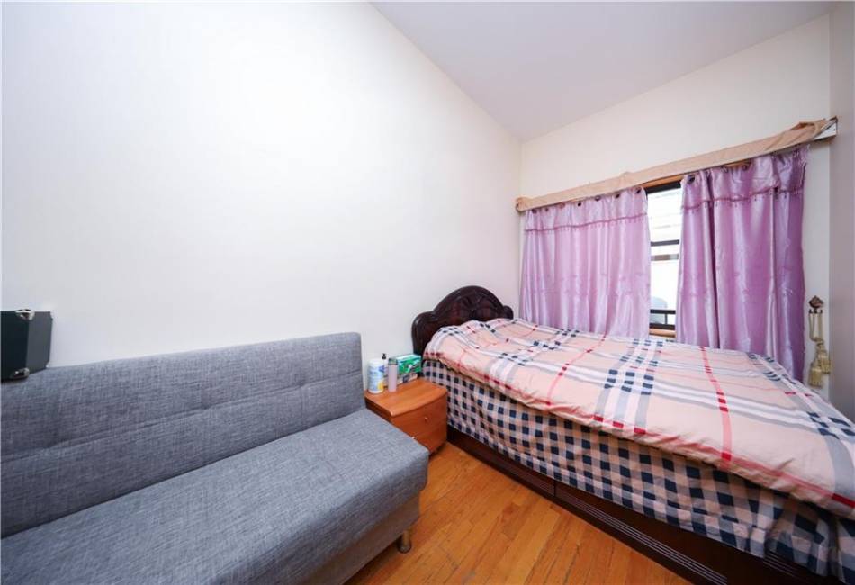462 52nd Street, Brooklyn, New York 11220, 1 Bedroom Bedrooms, ,1 BathroomBathrooms,Residential,For Sale,52nd,492847