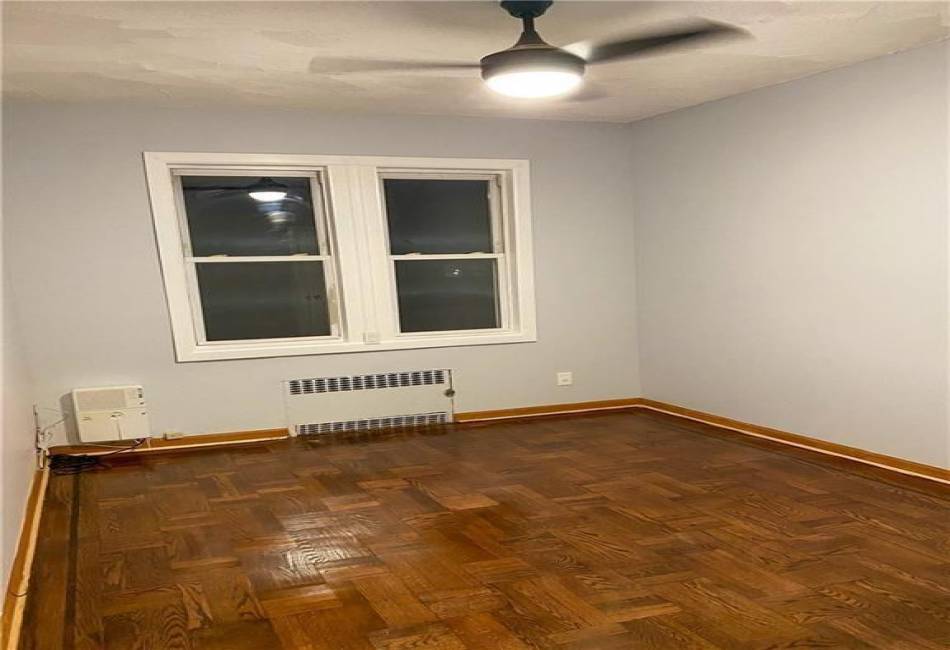 156 88th Street, Brooklyn, New York 11236, 4 Bedrooms Bedrooms, ,2 BathroomsBathrooms,Residential,For Sale,88th,492878