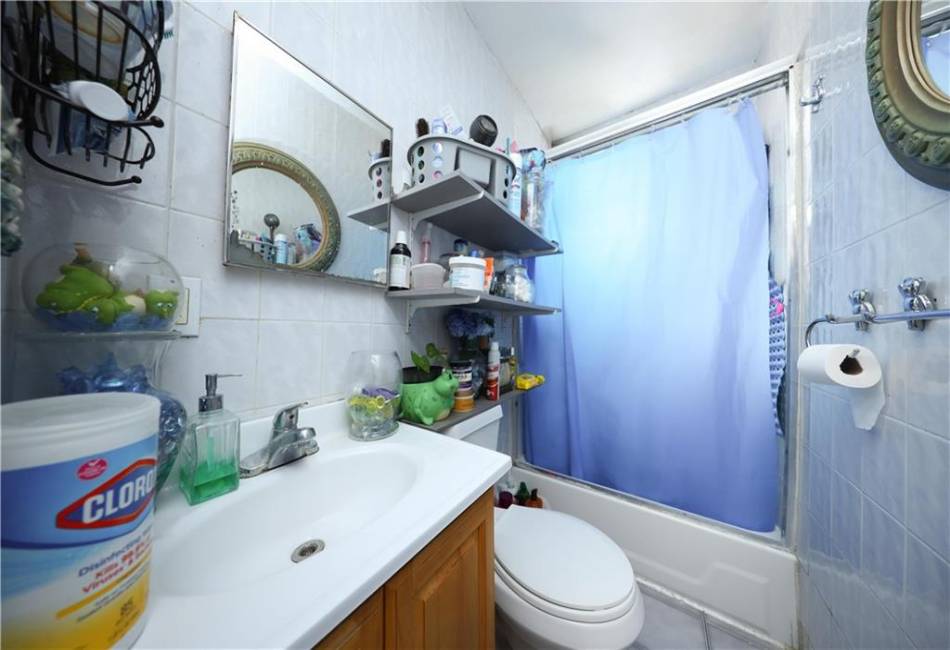 7225 New Utrecht Avenue, Brooklyn, New York 11228, ,Mixed Use,For Sale,New Utrecht,492885