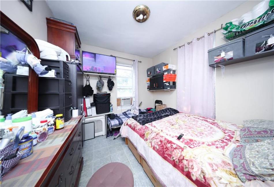 7225 New Utrecht Avenue, Brooklyn, New York 11228, ,Mixed Use,For Sale,New Utrecht,492885