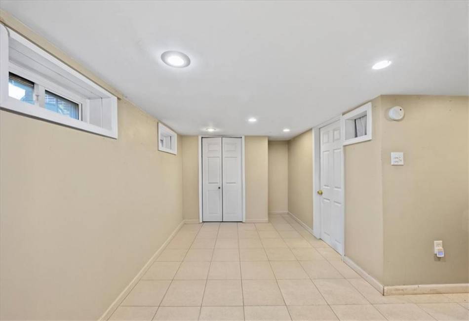 628 Thomas S Boyland Street, Brooklyn, New York 11212, 3 Bedrooms Bedrooms, ,2 BathroomsBathrooms,Residential,For Sale,Thomas S Boyland,492891