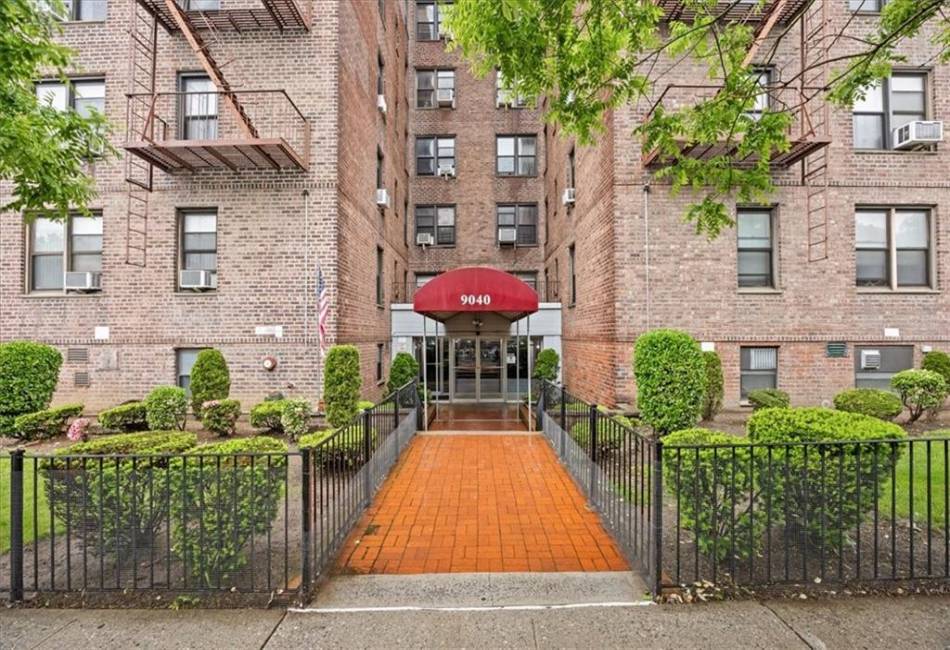 9040 Fort Hamilton Parkway, Brooklyn, New York 11209, 1 Bedroom Bedrooms, ,1 BathroomBathrooms,Residential,For Sale,Fort Hamilton,492896