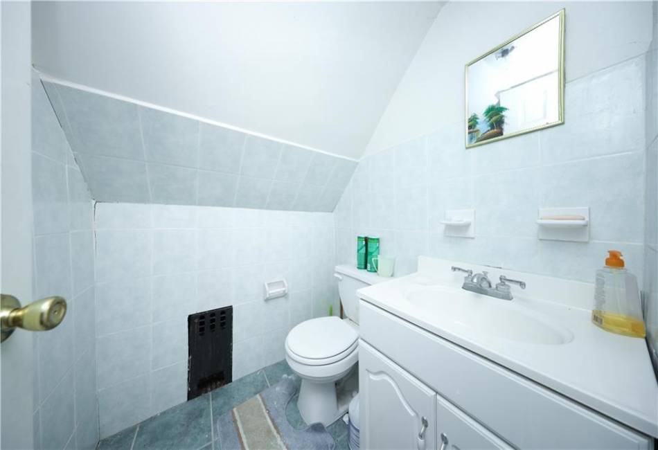 1905 Clove Road, Staten Island, New York 10304, 4 Bedrooms Bedrooms, ,3 BathroomsBathrooms,Residential,For Sale,Clove,492754