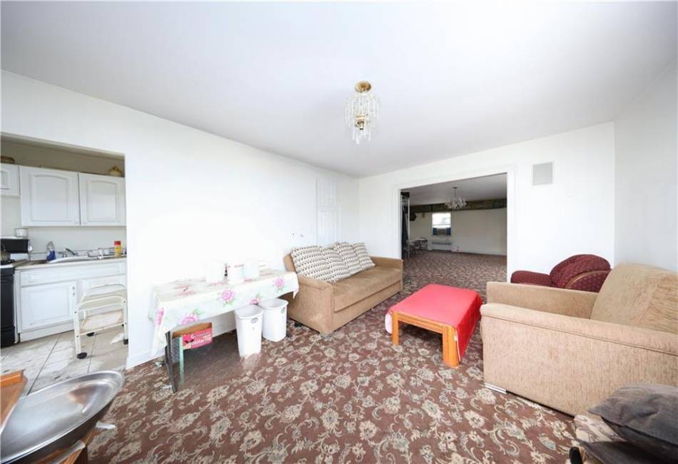 1905 Clove Road, Staten Island, New York 10304, 4 Bedrooms Bedrooms, ,3 BathroomsBathrooms,Residential,For Sale,Clove,492754