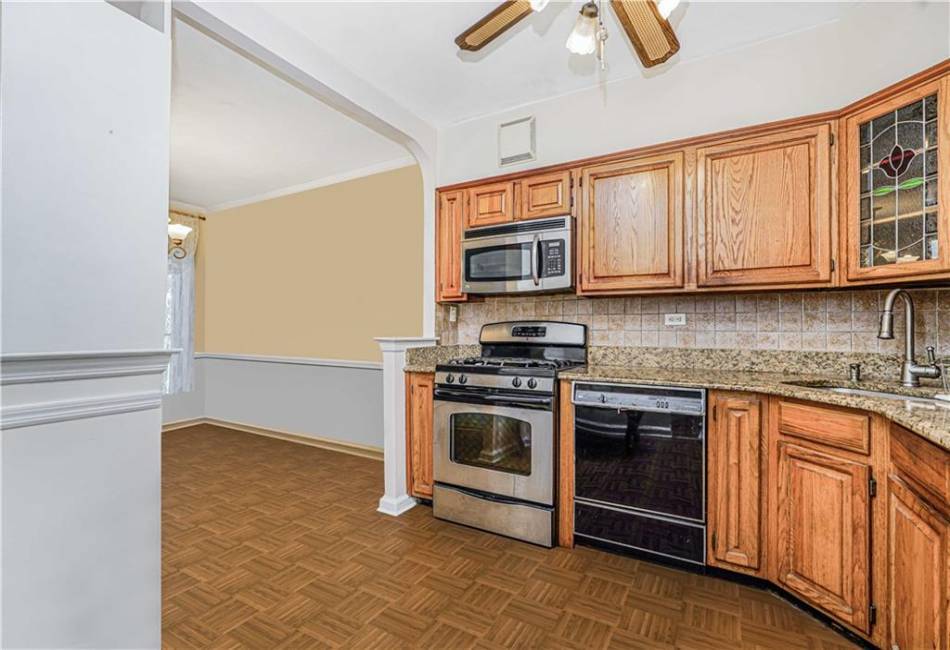 2182 36th Street, Brooklyn, New York 11234, 5 Bedrooms Bedrooms, ,Residential,For Sale,36th,492871
