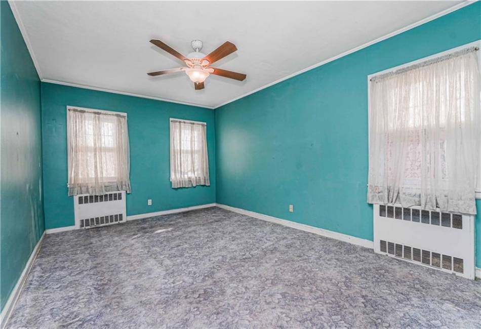 2182 36th Street, Brooklyn, New York 11234, 5 Bedrooms Bedrooms, ,Residential,For Sale,36th,492871