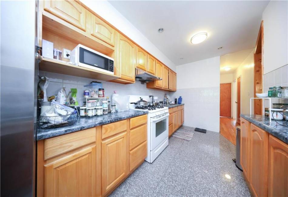 2366 29th Street, Brooklyn, New York 11229, 4 Bedrooms Bedrooms, ,2 BathroomsBathrooms,Residential,For Sale,29th,492881