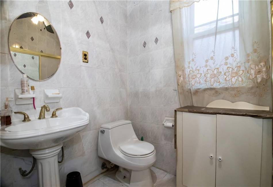 1540 45th Street, Brooklyn, New York 11234, 4 Bedrooms Bedrooms, ,3 BathroomsBathrooms,Residential,For Sale,45th,492888