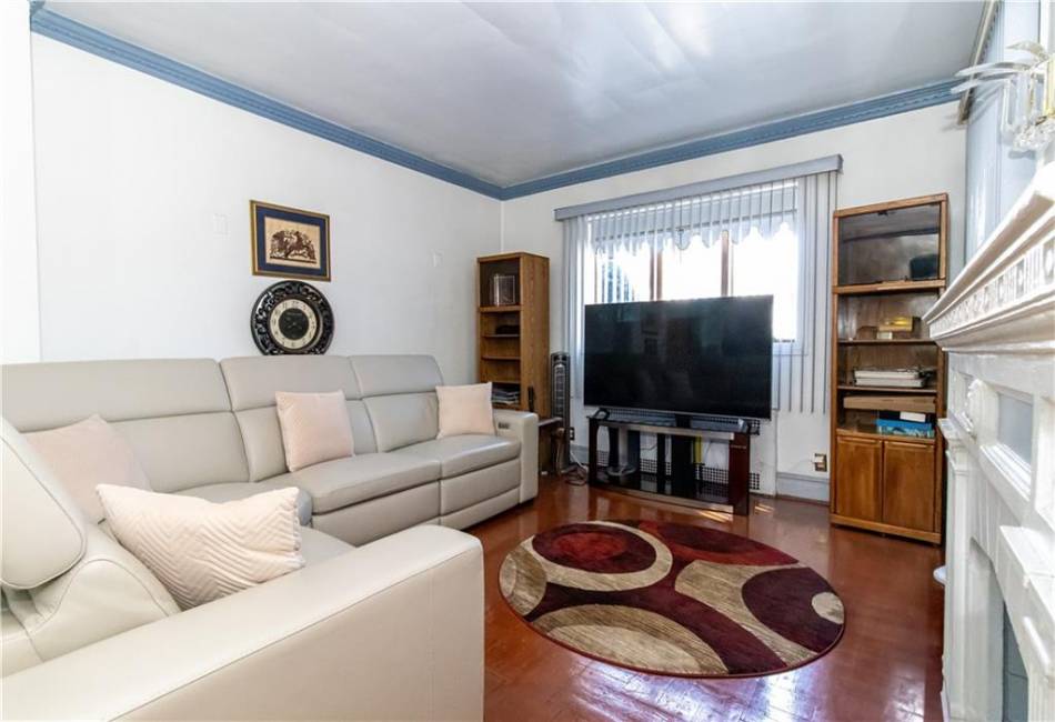 1540 45th Street, Brooklyn, New York 11234, 4 Bedrooms Bedrooms, ,3 BathroomsBathrooms,Residential,For Sale,45th,492888