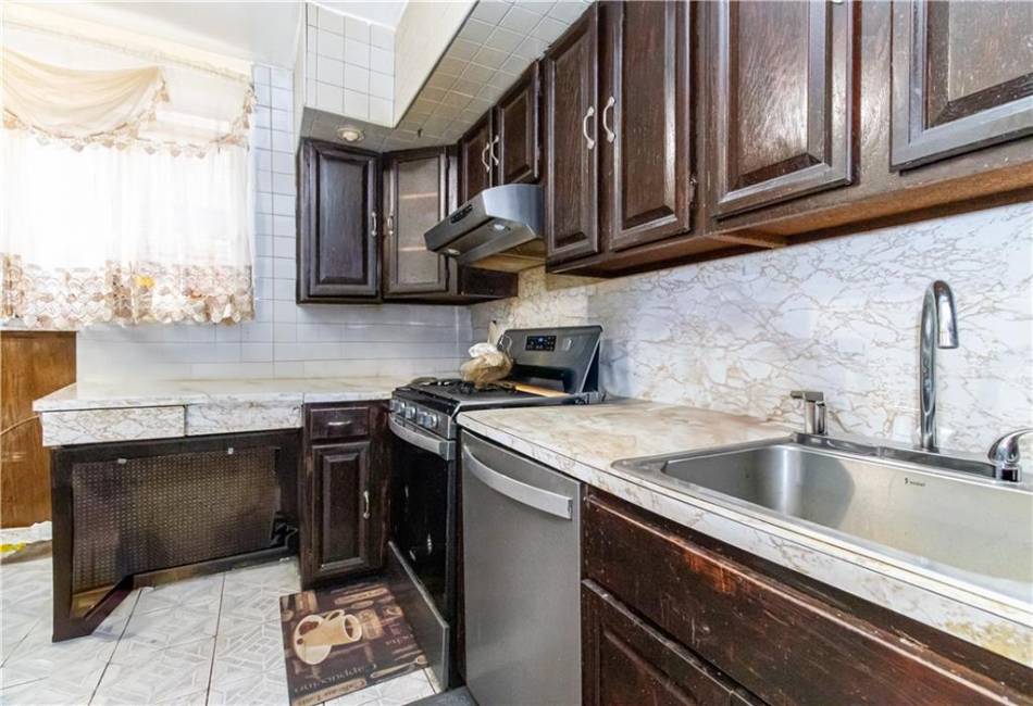 1540 45th Street, Brooklyn, New York 11234, 4 Bedrooms Bedrooms, ,3 BathroomsBathrooms,Residential,For Sale,45th,492888