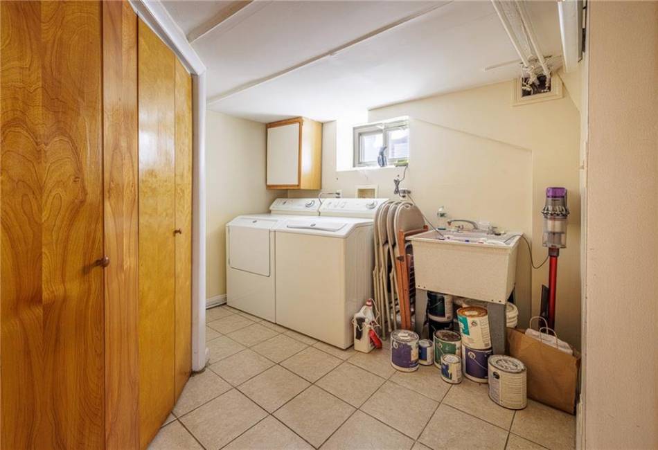 2077 22nd Street, Brooklyn, New York 11229, 3 Bedrooms Bedrooms, ,2 BathroomsBathrooms,Residential,For Sale,22nd,492892