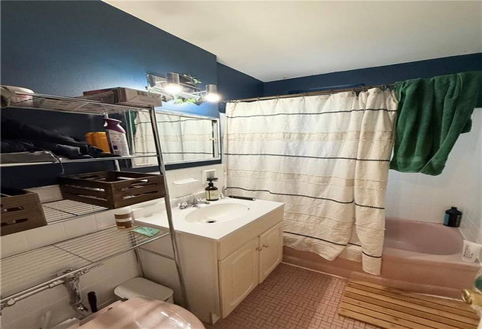 9511 Shore Road, Brooklyn, New York 11209, ,1 BathroomBathrooms,Residential,For Sale,Shore,492901