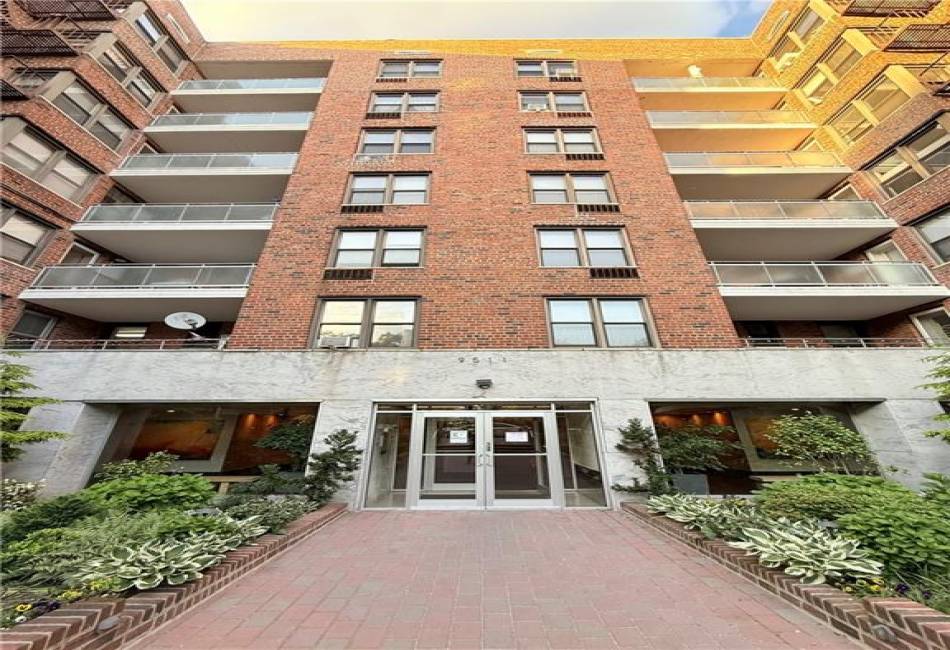 9511 Shore Road, Brooklyn, New York 11209, ,1 BathroomBathrooms,Residential,For Sale,Shore,492901