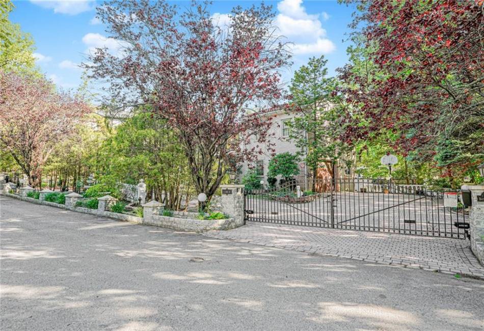 46 Buttonwood Road, Staten Island, New York 10304, 4 Bedrooms Bedrooms, ,5 BathroomsBathrooms,Residential,For Sale,Buttonwood,492903