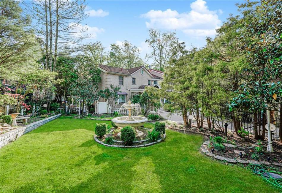 46 Buttonwood Road, Staten Island, New York 10304, 4 Bedrooms Bedrooms, ,5 BathroomsBathrooms,Residential,For Sale,Buttonwood,492903