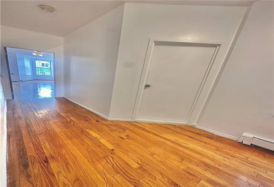 924 Hancock Street, Brooklyn, New York 11233, 3 Bedrooms Bedrooms, ,1.5 BathroomsBathrooms,Rental,For Sale,Hancock,492906