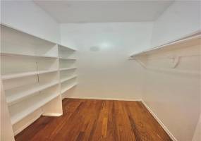 924 Hancock Street, Brooklyn, New York 11233, 3 Bedrooms Bedrooms, ,1.5 BathroomsBathrooms,Rental,For Sale,Hancock,492906
