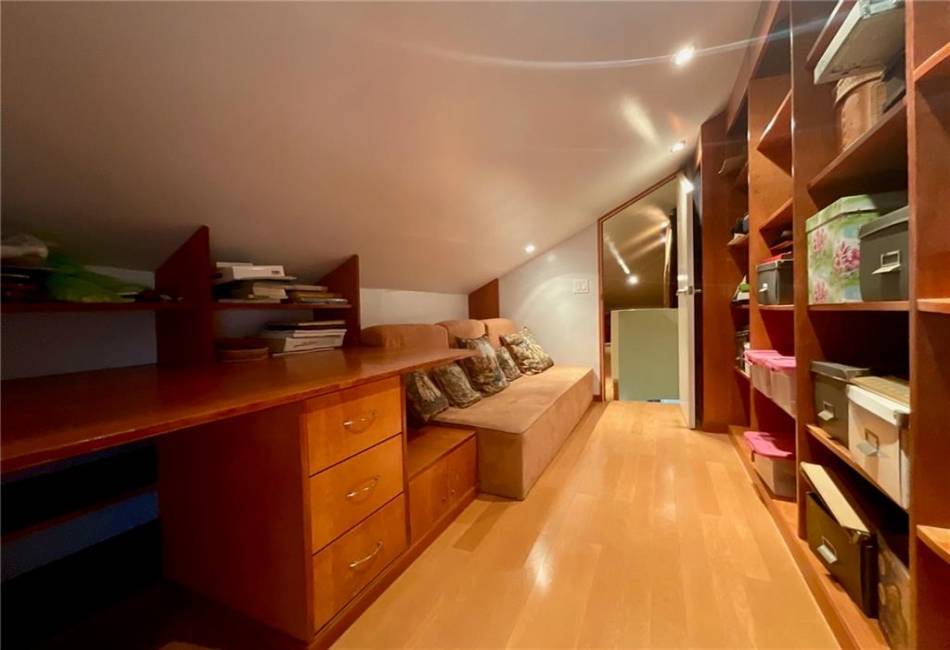 2291 21st Street, Brooklyn, New York 11229, 4 Bedrooms Bedrooms, ,2.5 BathroomsBathrooms,Residential,For Sale,21st,492767