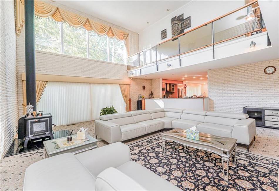 620 Ocean Terrace, Staten Island, New York 10301, 4 Bedrooms Bedrooms, ,3 BathroomsBathrooms,Residential,For Sale,Ocean,492908