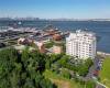 90 Bay Street Landing, Staten Island, New York 10301, 3 Bedrooms Bedrooms, ,3 BathroomsBathrooms,Residential,For Sale,Bay Street Landing,492909