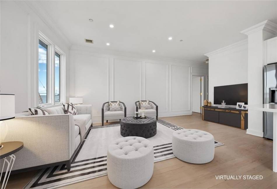 90 Bay Street Landing, Staten Island, New York 10301, 3 Bedrooms Bedrooms, ,3 BathroomsBathrooms,Residential,For Sale,Bay Street Landing,492909