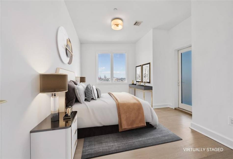 90 Bay Street Landing, Staten Island, New York 10301, 3 Bedrooms Bedrooms, ,3 BathroomsBathrooms,Residential,For Sale,Bay Street Landing,492909