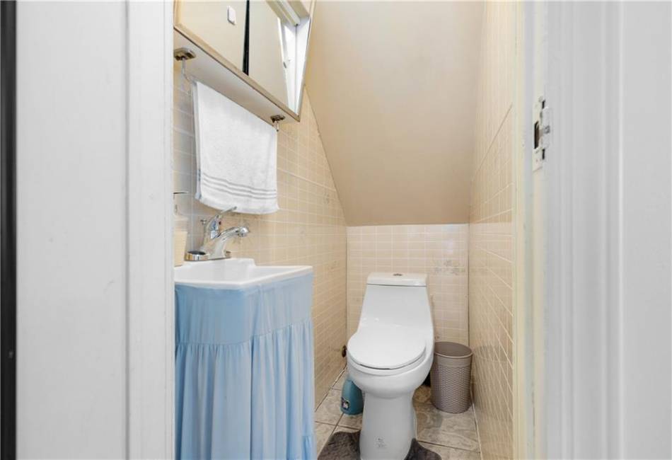 432 Neckar Avenue, Staten Island, New York 10304, 4 Bedrooms Bedrooms, ,4 BathroomsBathrooms,Residential,For Sale,Neckar,492914