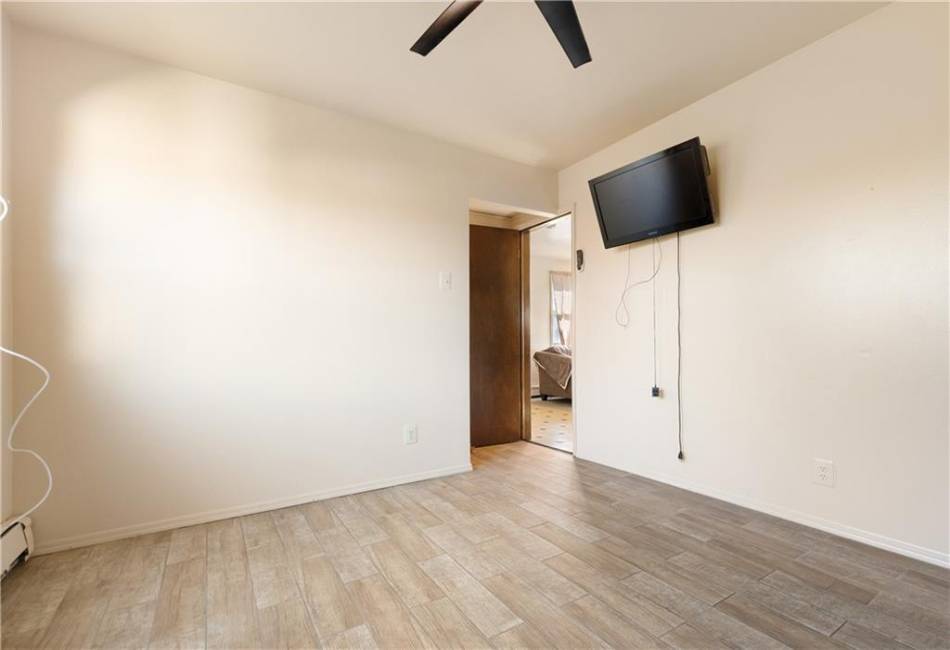 432 Neckar Avenue, Staten Island, New York 10304, 4 Bedrooms Bedrooms, ,4 BathroomsBathrooms,Residential,For Sale,Neckar,492914