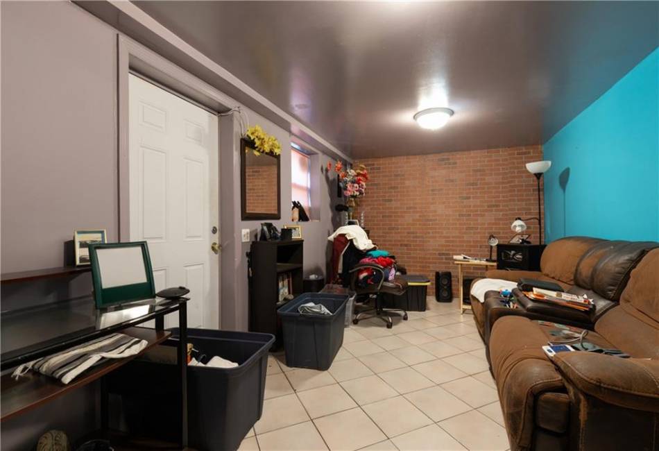 432 Neckar Avenue, Staten Island, New York 10304, 4 Bedrooms Bedrooms, ,4 BathroomsBathrooms,Residential,For Sale,Neckar,492914