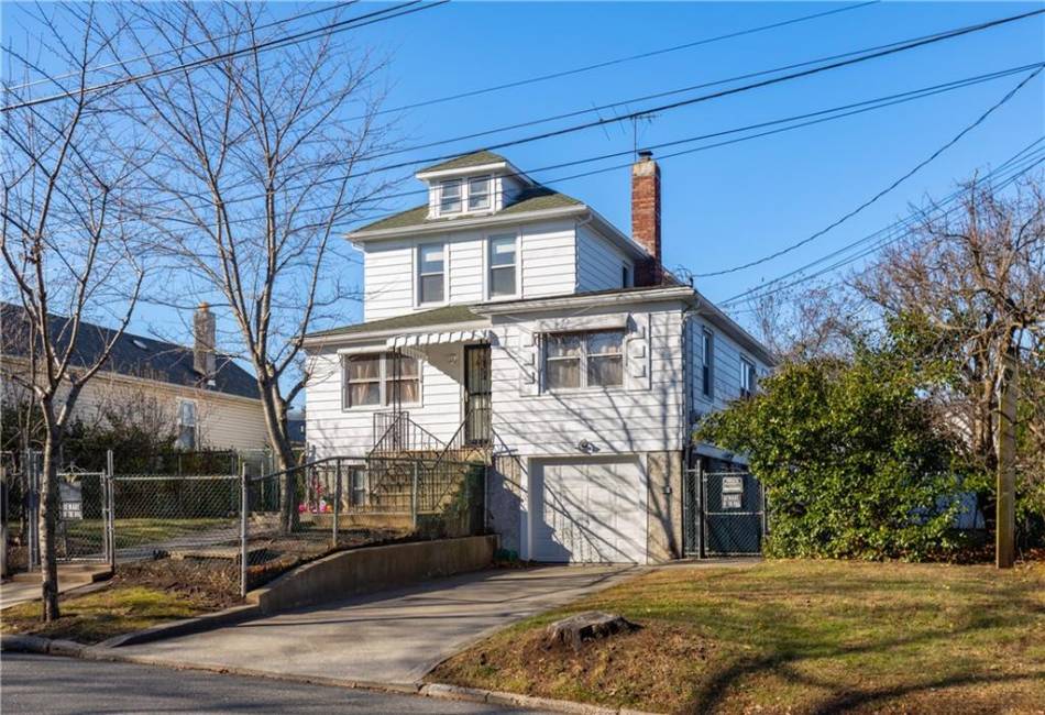 432 Neckar Avenue, Staten Island, New York 10304, 4 Bedrooms Bedrooms, ,4 BathroomsBathrooms,Residential,For Sale,Neckar,492914