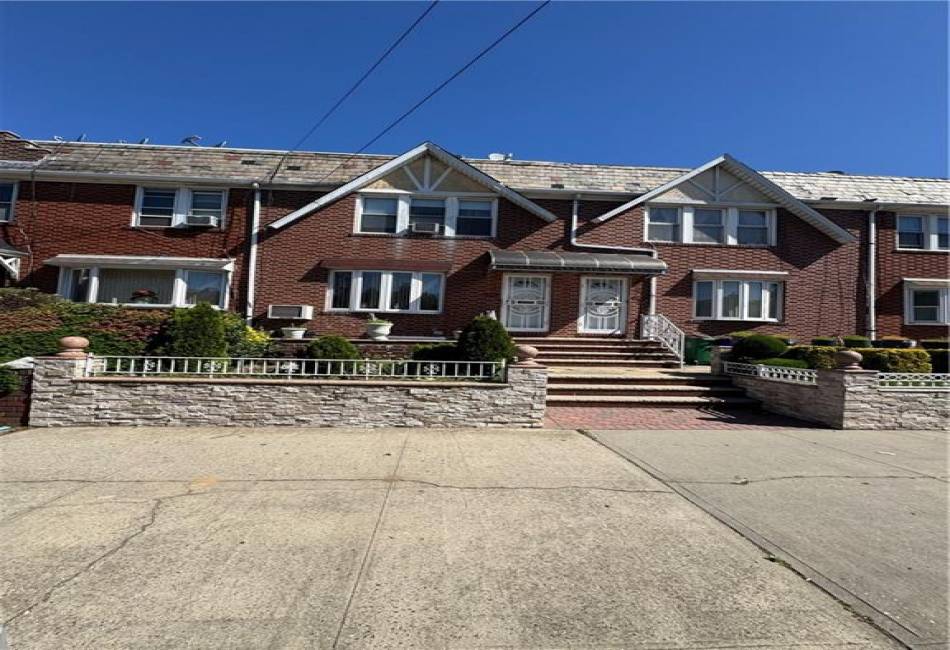 4515 Foster Avenue, Brooklyn, New York 11203, 3 Bedrooms Bedrooms, ,2 BathroomsBathrooms,Residential,For Sale,Foster,492921
