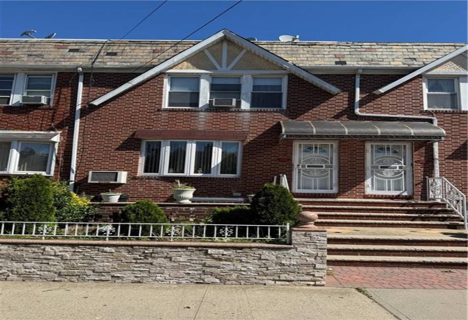 4515 Foster Avenue, Brooklyn, New York 11203, 3 Bedrooms Bedrooms, ,2 BathroomsBathrooms,Residential,For Sale,Foster,492921