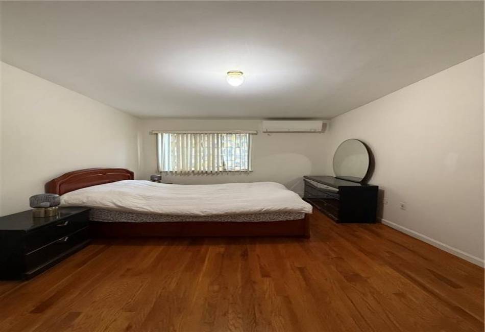2367 82nd Street, Brooklyn, New York 11214, 3 Bedrooms Bedrooms, ,1.5 BathroomsBathrooms,Residential,For Sale,82nd,492858