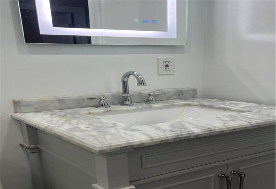1291 92nd Street, Brooklyn, New York 11236, 2 Bedrooms Bedrooms, ,1 BathroomBathrooms,Rental,For Sale,92nd,492877