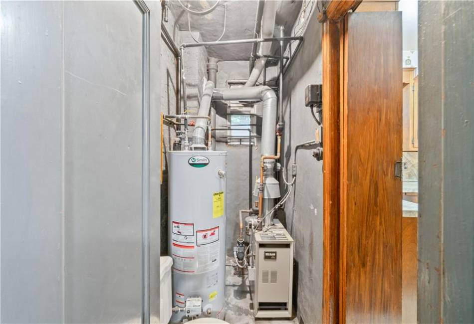 1484 16th Street, Brooklyn, New York 11230, 3 Bedrooms Bedrooms, ,1 BathroomBathrooms,Residential,For Sale,16th,492889