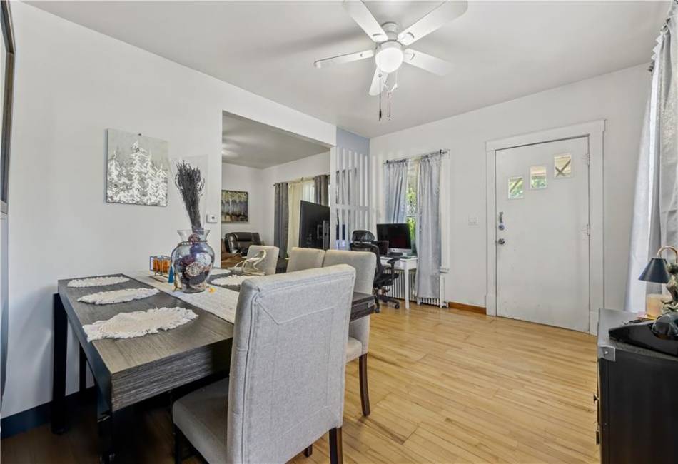 701 127th St, Queens, New York 11356, 3 Bedrooms Bedrooms, ,2 BathroomsBathrooms,Residential,For Sale,127th St,492931