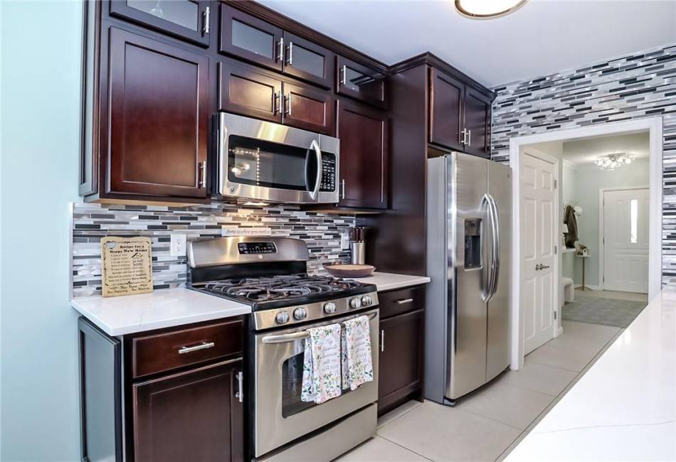 139 Tennyson Drive, Staten Island, New York 10308, 2 Bedrooms Bedrooms, ,2 BathroomsBathrooms,Residential,For Sale,Tennyson,492893