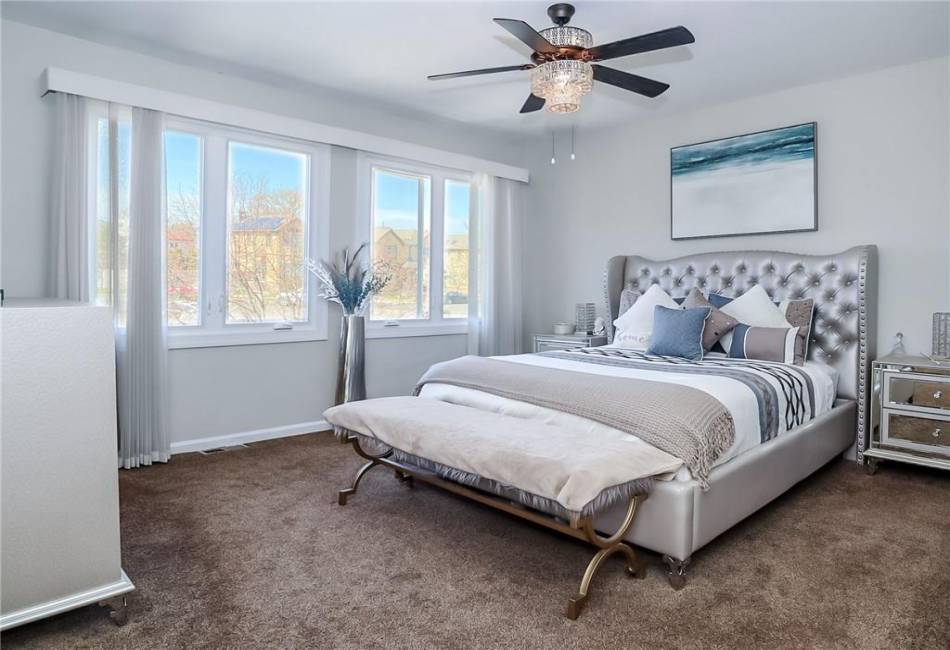 139 Tennyson Drive, Staten Island, New York 10308, 2 Bedrooms Bedrooms, ,2 BathroomsBathrooms,Residential,For Sale,Tennyson,492893
