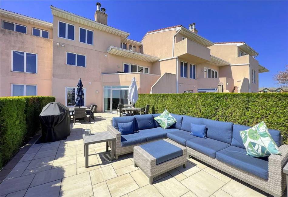 139 Tennyson Drive, Staten Island, New York 10308, 2 Bedrooms Bedrooms, ,2 BathroomsBathrooms,Residential,For Sale,Tennyson,492893
