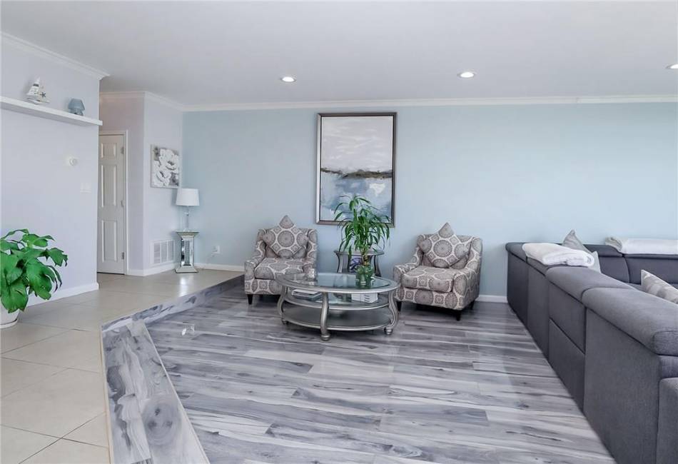 139 Tennyson Drive, Staten Island, New York 10308, 2 Bedrooms Bedrooms, ,2 BathroomsBathrooms,Residential,For Sale,Tennyson,492893