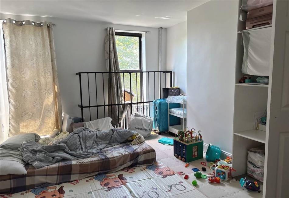 537 56th Street, Brooklyn, New York 11220, 16 Bedrooms Bedrooms, ,8 BathroomsBathrooms,Residential,For Sale,56th,492897