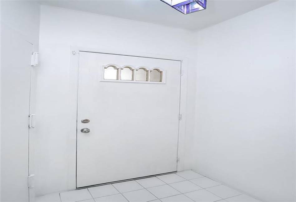 50 Chesebrough Street, Staten Island, New York 10312, 2 Bedrooms Bedrooms, ,3 BathroomsBathrooms,Residential,For Sale,Chesebrough,492937