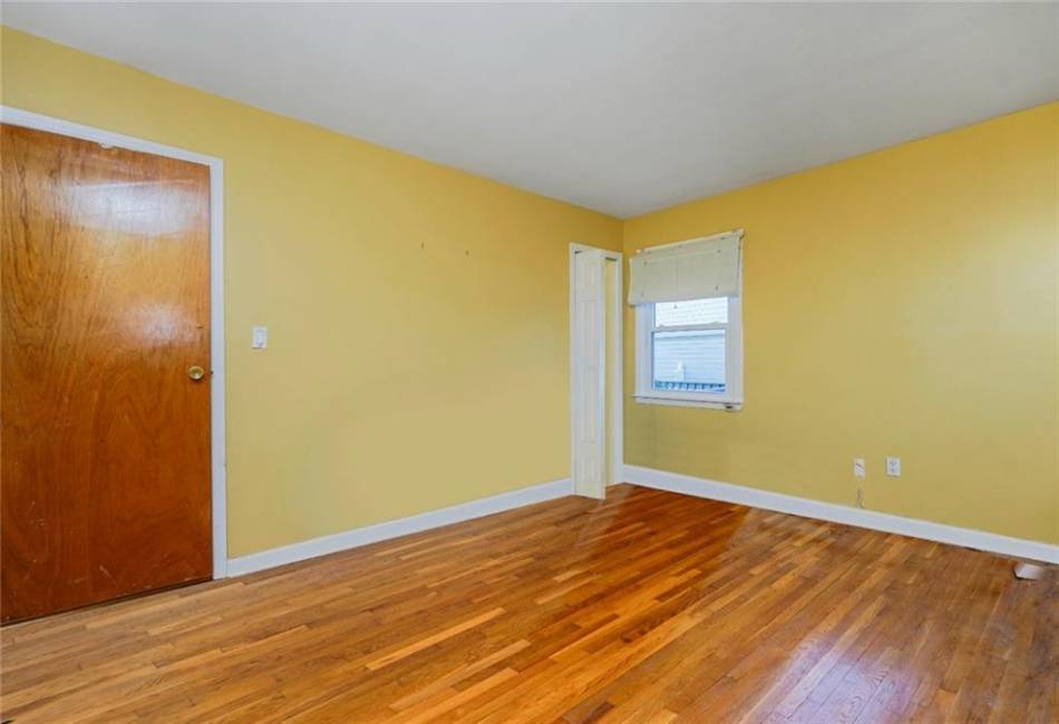 56 Wolverine Street, Staten Island, New York 10306, 4 Bedrooms Bedrooms, ,3 BathroomsBathrooms,Residential,For Sale,Wolverine,492942