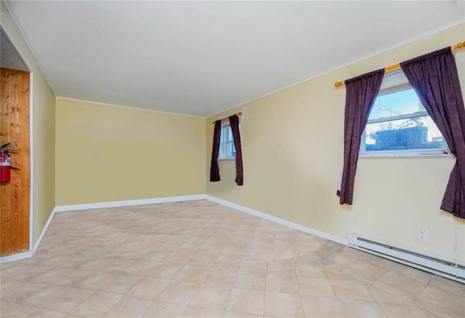 56 Wolverine Street, Staten Island, New York 10306, 4 Bedrooms Bedrooms, ,3 BathroomsBathrooms,Residential,For Sale,Wolverine,492942