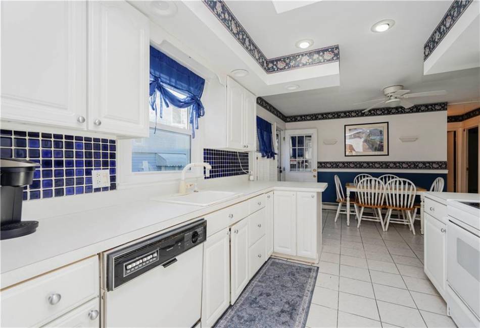56 Wolverine Street, Staten Island, New York 10306, 4 Bedrooms Bedrooms, ,3 BathroomsBathrooms,Residential,For Sale,Wolverine,492942