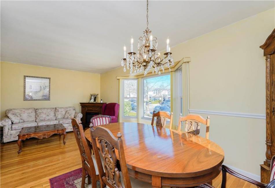 56 Wolverine Street, Staten Island, New York 10306, 4 Bedrooms Bedrooms, ,3 BathroomsBathrooms,Residential,For Sale,Wolverine,492942