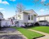 56 Wolverine Street, Staten Island, New York 10306, 4 Bedrooms Bedrooms, ,3 BathroomsBathrooms,Residential,For Sale,Wolverine,492942
