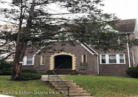 79 Mundy Avenue, Staten Island, New York 10310, 7 Bedrooms Bedrooms, ,Residential,For Sale,Mundy,492944