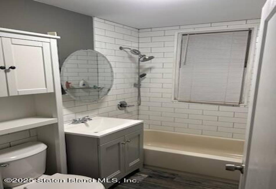 79 Mundy Avenue, Staten Island, New York 10310, 7 Bedrooms Bedrooms, ,Residential,For Sale,Mundy,492944